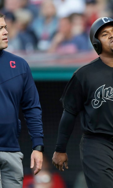 Indians lose Ramírez for playoff push with broken hand